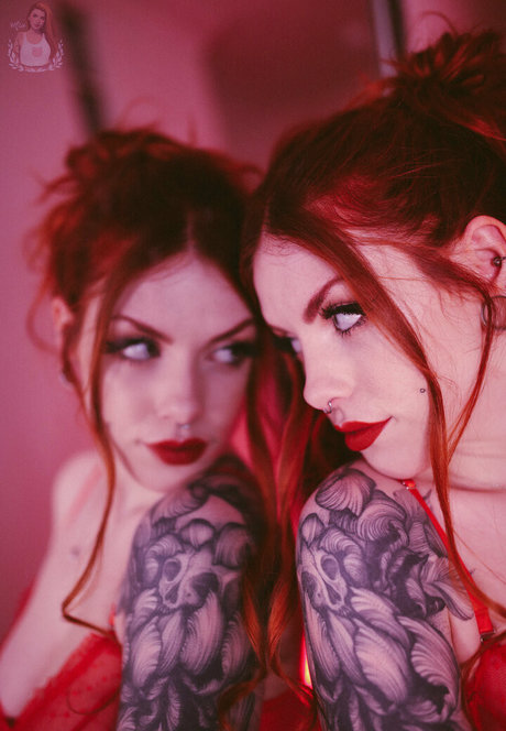 itsbeaduxfree erotic model images