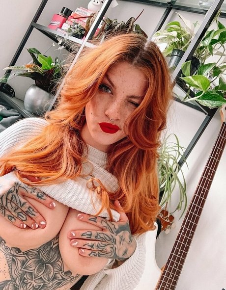 itsbeaduxfree pornstar art gallery