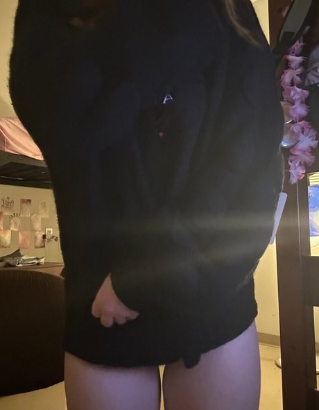 Thqtty pornstar beautiful photos