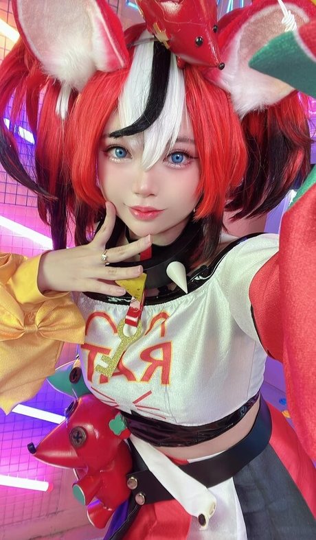 ZinieQ Cosplayer pornstar exclusive pic