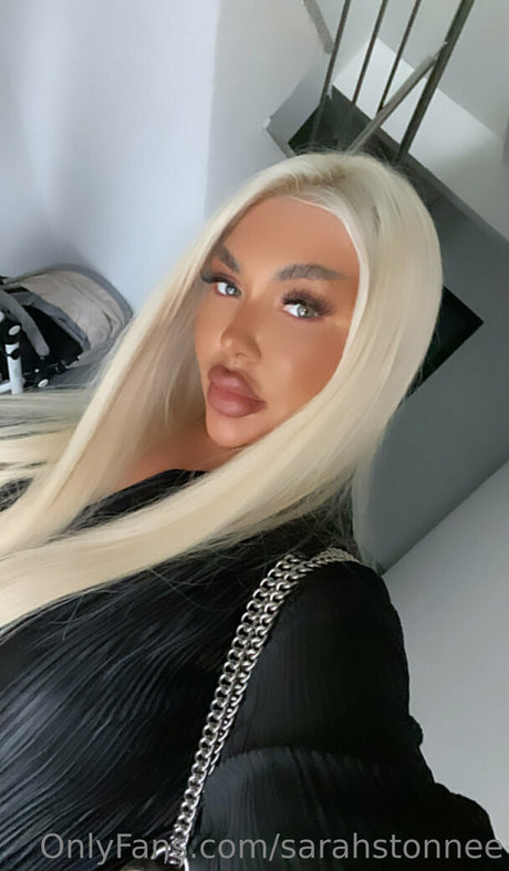 sarahstonnee model pretty images