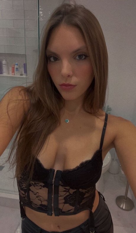 Jackie Aron model free pictures