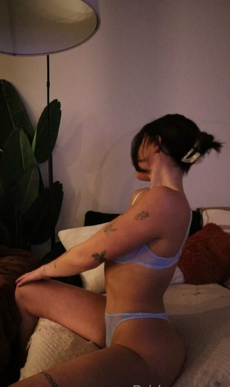 brialora hot pornstar img