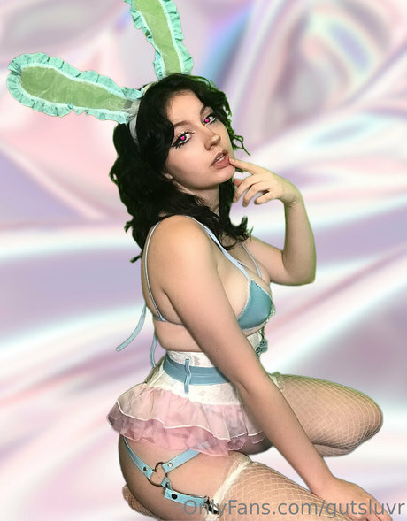 Gutsluvr pornstar hd pic