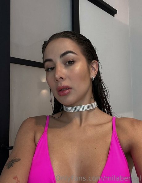 Mila Bernal star nude pic