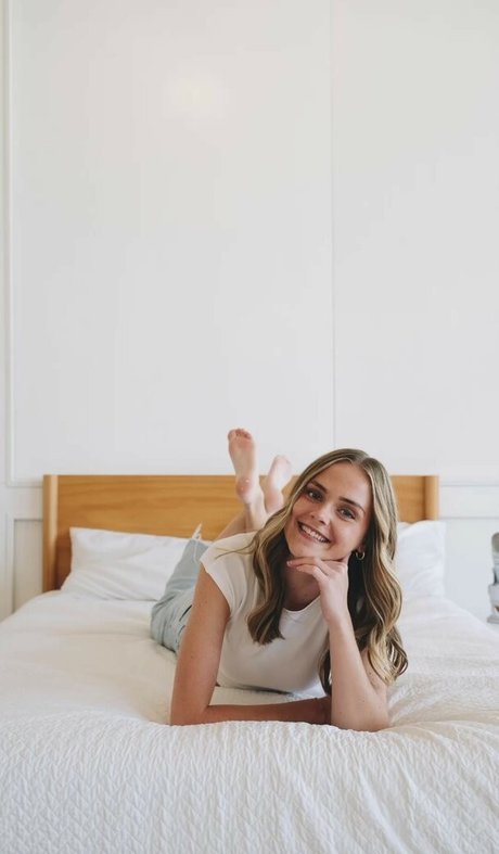 Lifewithlaurenmae nudes star images