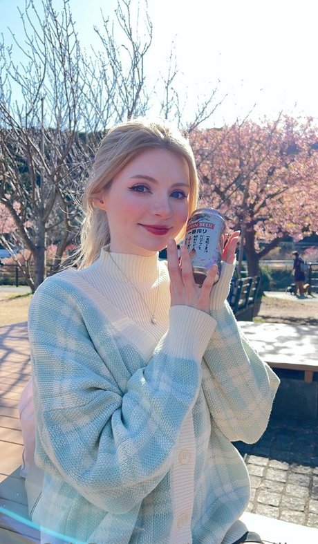 Peachymilky nice actress image