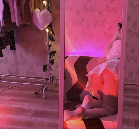 disi asakura star free picture