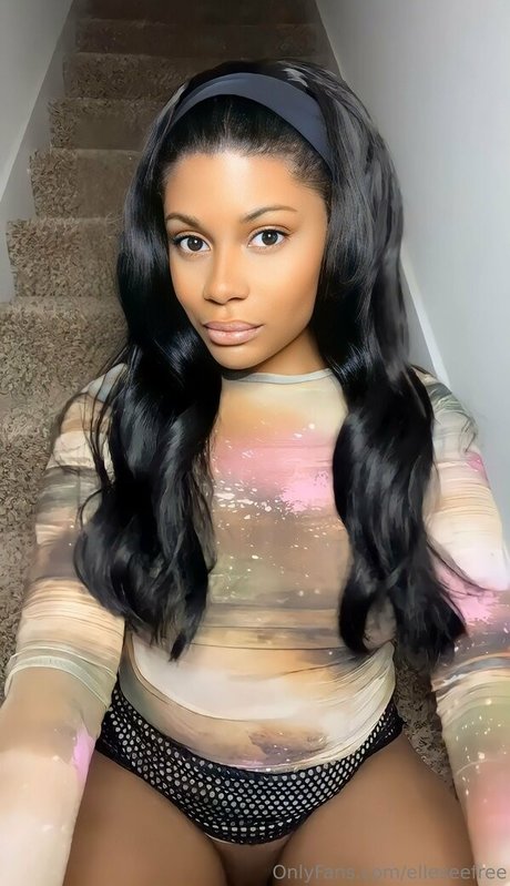 elleseefree pretty pornstar img