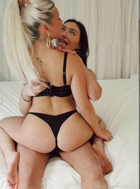 christenwhitman sexy model pic