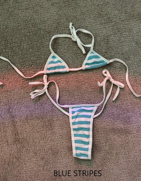 roozu pornstar exclusive image