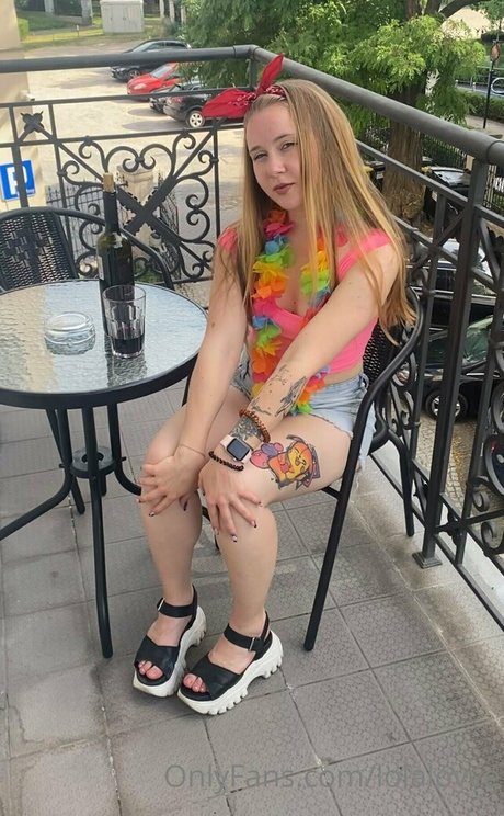 lolalovve star pornographic archive