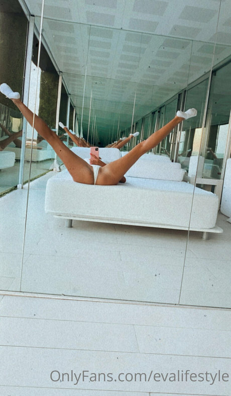 EvaLifeStyle hot star gallery