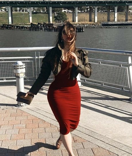 Dajinism free star img