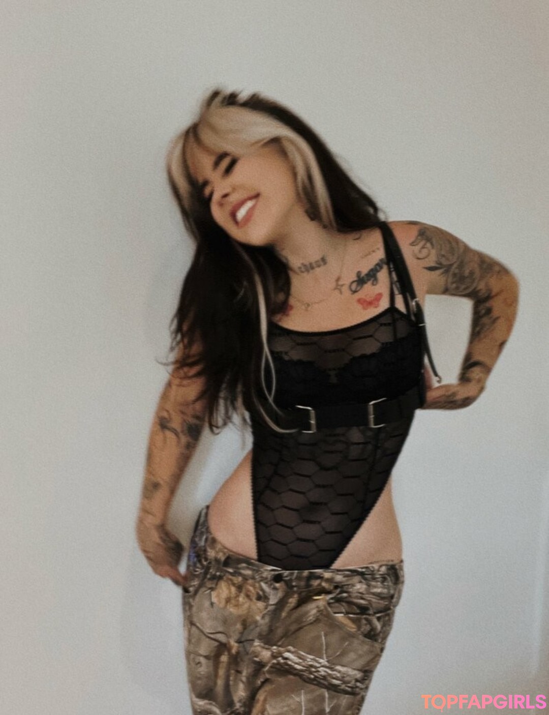 office milf onlyfans naked pic