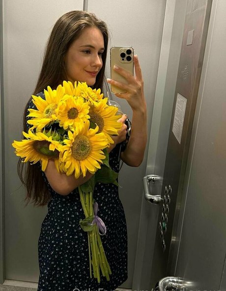 meridianaua porn model images