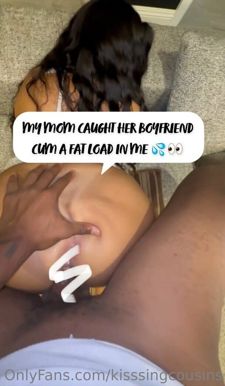 kisssingcousins model pornographic photos