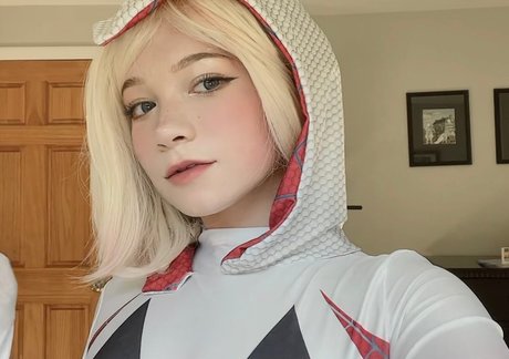 Rockruff actress pic