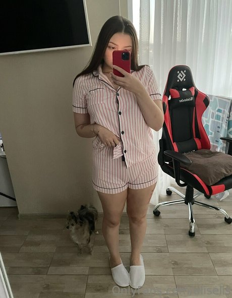 aliselis high quality actress img