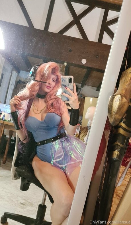 liiensue pornographic star archive