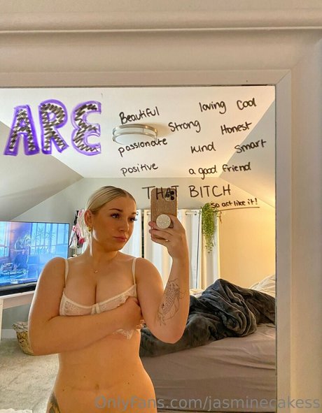 jasminecakess star porn pics