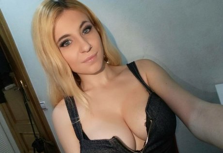 Mireia Rodriguez pornstar sexy pictures