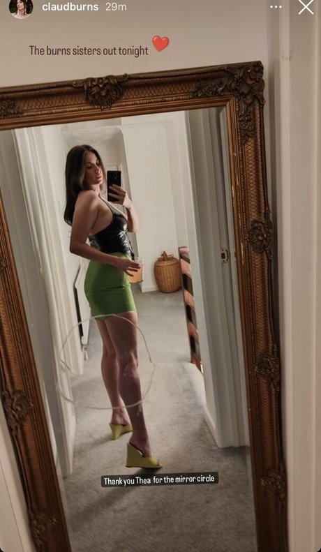 Simmands nudes star picture