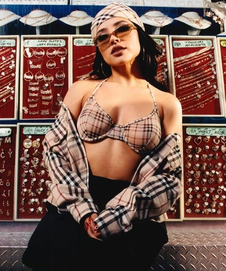 Becky G sex star img