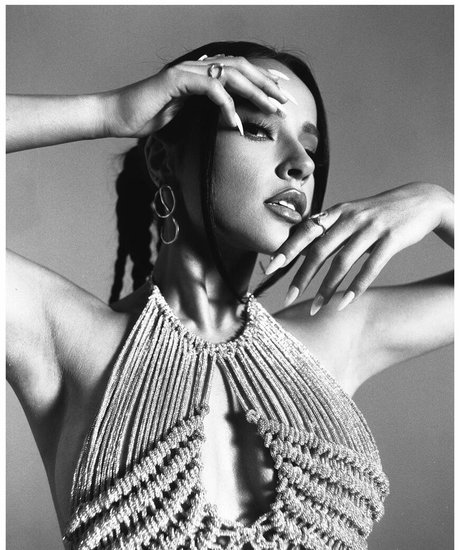 Becky G hot star pic