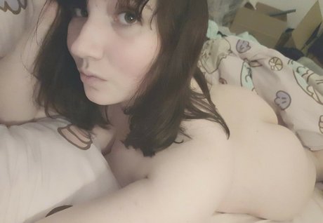 MCSmallyy art actress picture