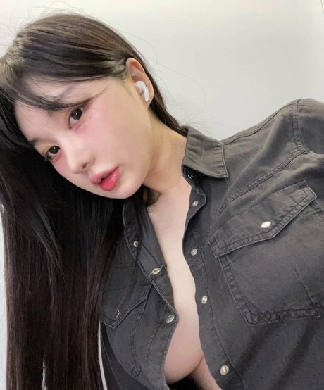 by3ol___ hd pornstar photo