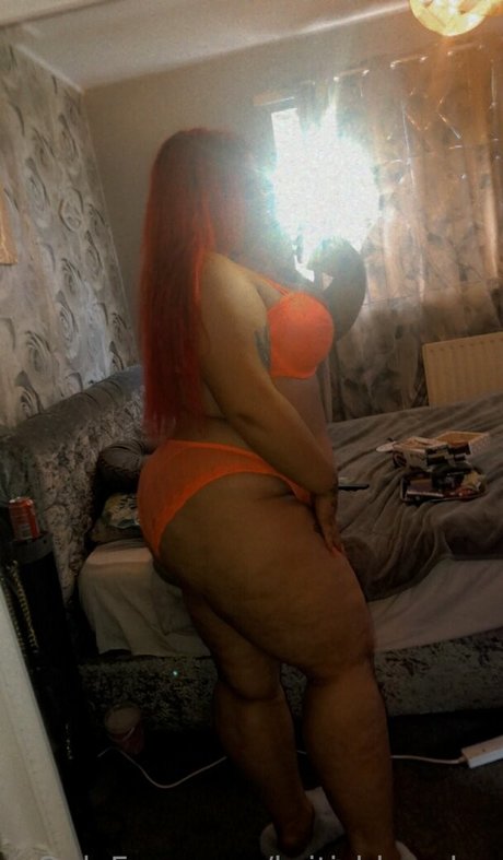 Britishbundaa art model pics