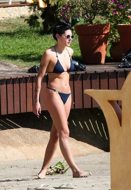 Ana Castela sex pornstar picture