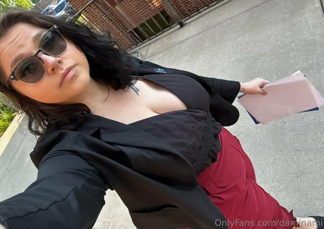 daminami erotic model pics