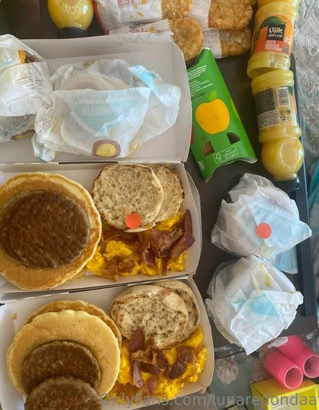 lunaredondaa pornstar beautiful picture