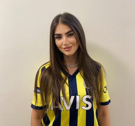 lisa straube model hot photos