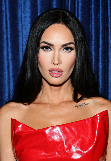 Megan Fox sex star photo