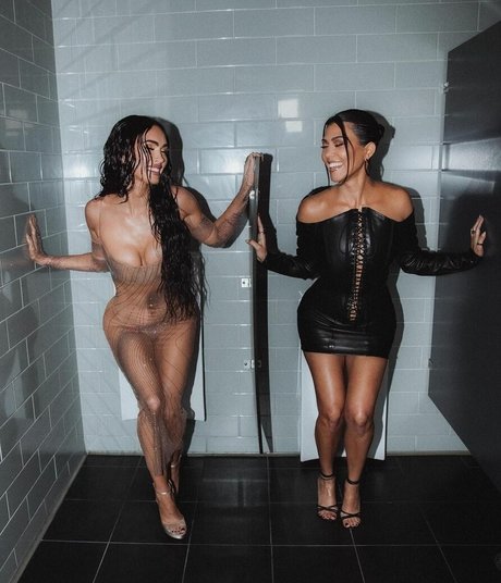 Megan Fox sexy star photo