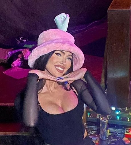 Megan Fox free actress photos