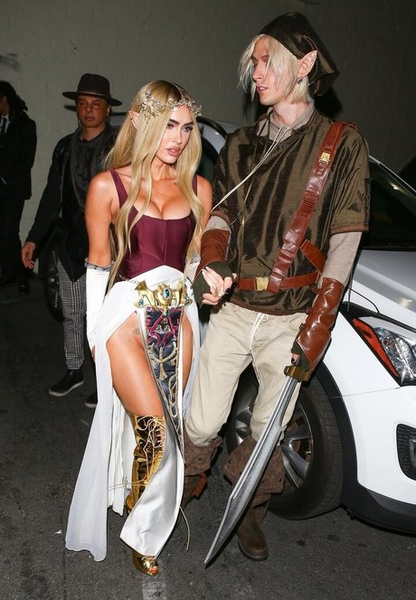 Megan Fox adult model galleries