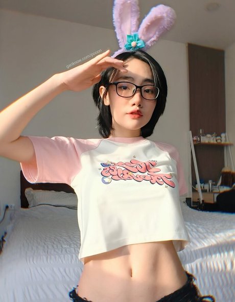 Poon Wrunya erotic star gallery