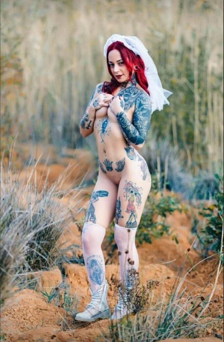 Yagmur Simsek_ sexy actress image