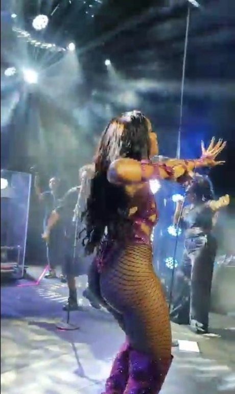 Iza Cantora beautiful star galleries