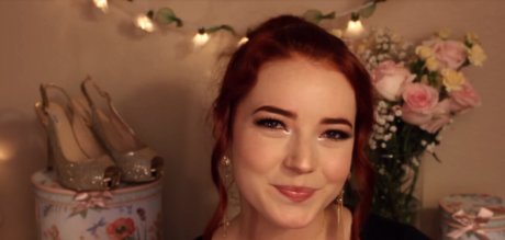 Goodnight Moon model pornographic photos