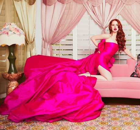 Madelaine Petsch model hot pics