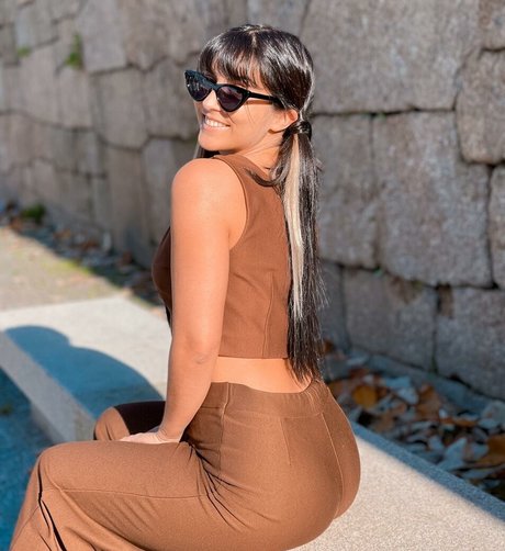 Anaisableal star naked pic