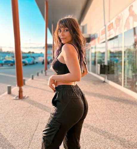 Anaisableal exclusive model pics