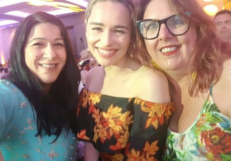 Emilia Clarke star art pictures