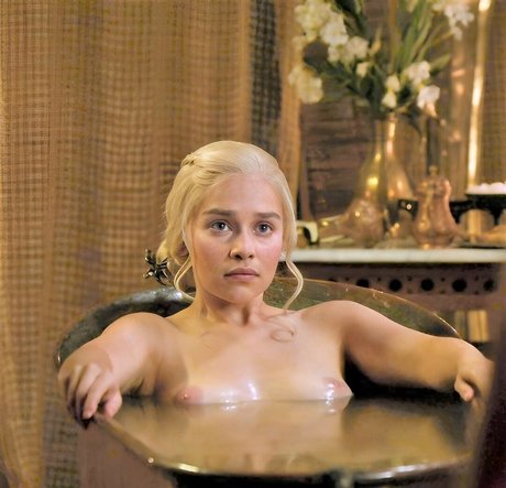 Emilia Clarke porn star pictures