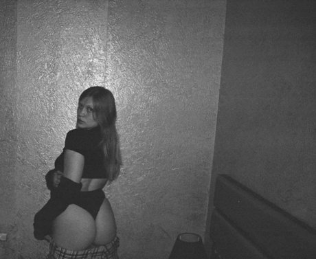 YuStef star erotic galleries